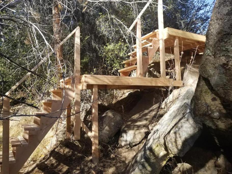 Вилла Shirley Creek Retreat: A Mountain Oasis Wofford Heights Экстерьер фото